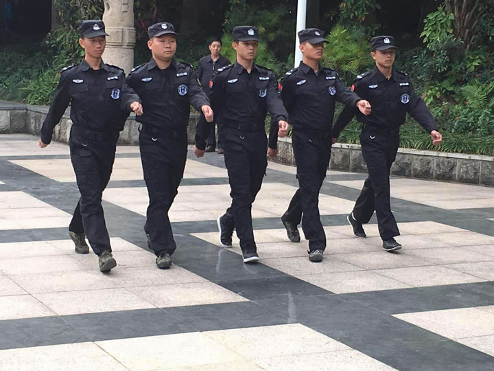 �L�ڰ�����������